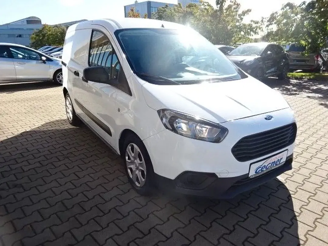 Ford Transit Courier - Thumbnail 6