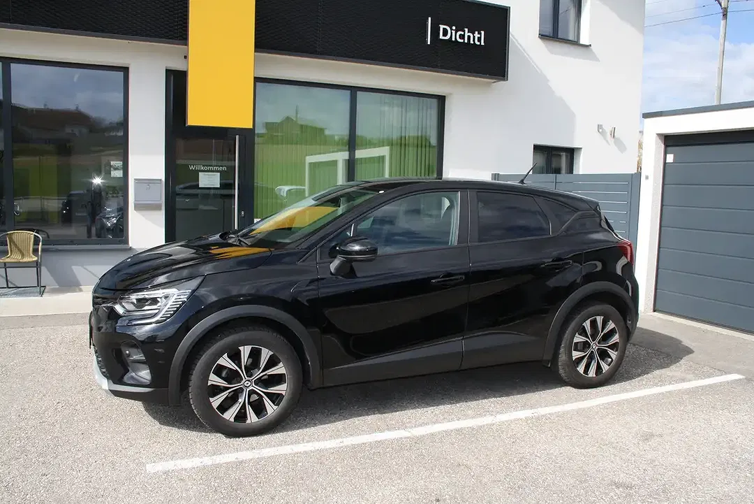 Renault Captur - Thumbnail 3