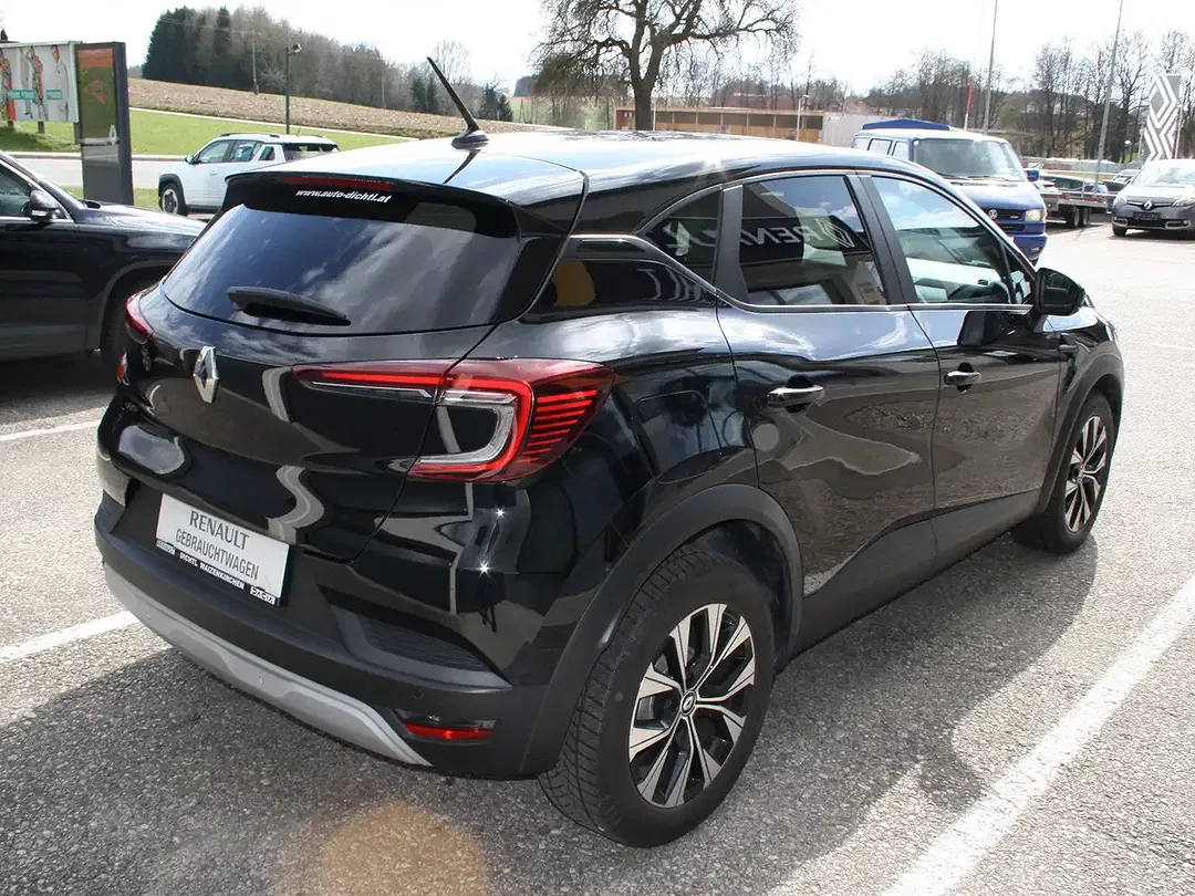 Renault Captur - Thumbnail 6