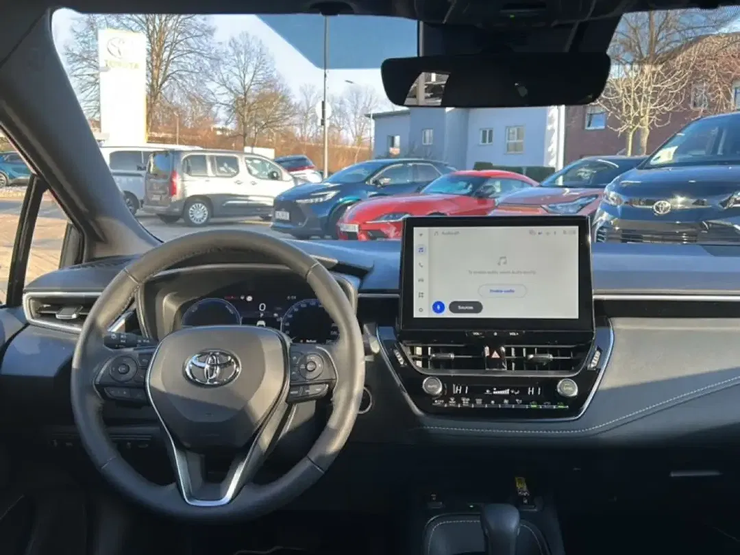 Toyota Corolla - Thumbnail 10
