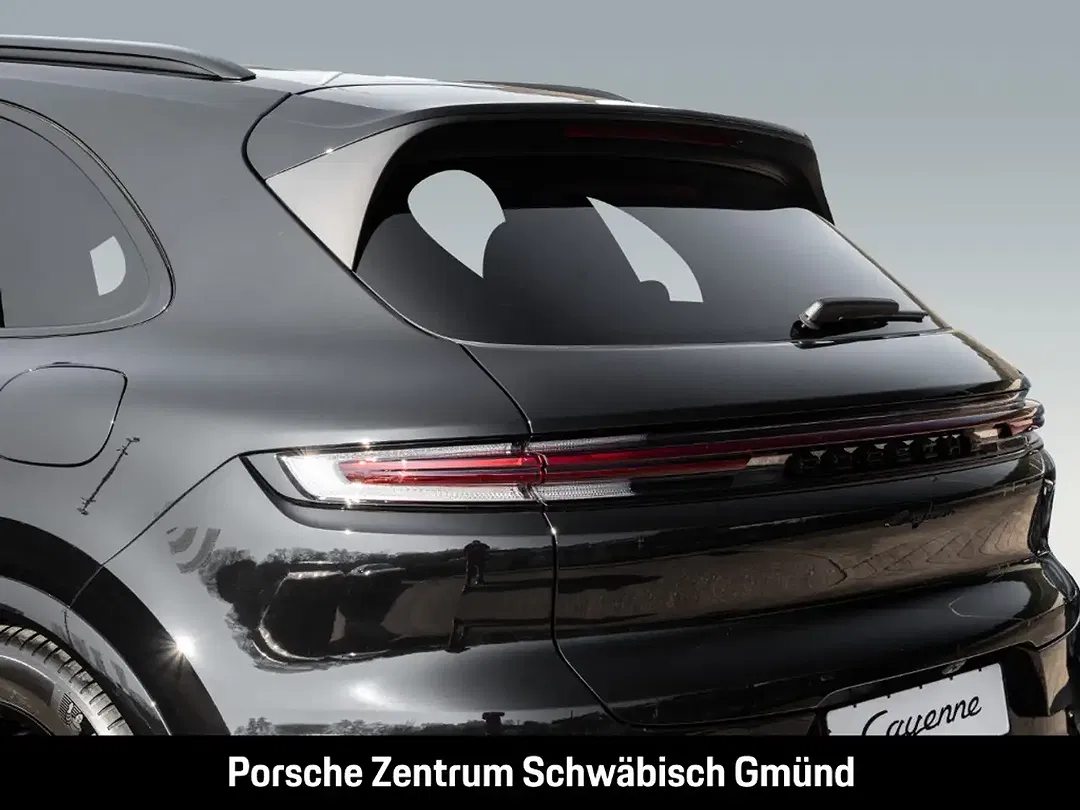 Porsche Cayenne - Thumbnail 12