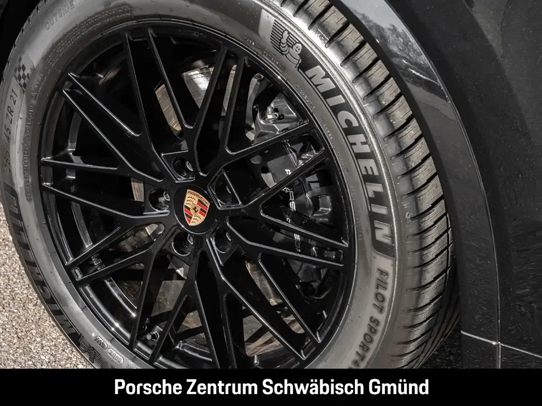 Porsche Cayenne - Thumbnail 14