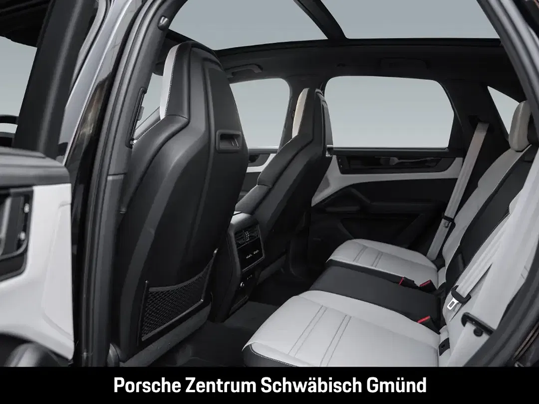 Porsche Cayenne - Thumbnail 7