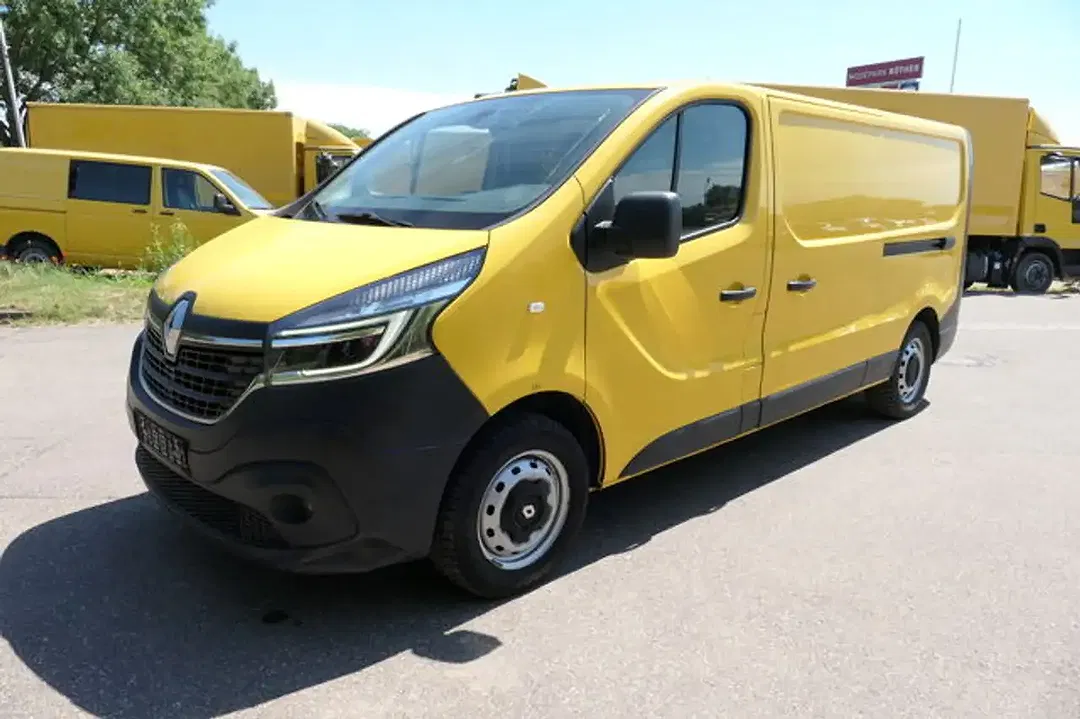 Renault Trafic - Thumbnail 2