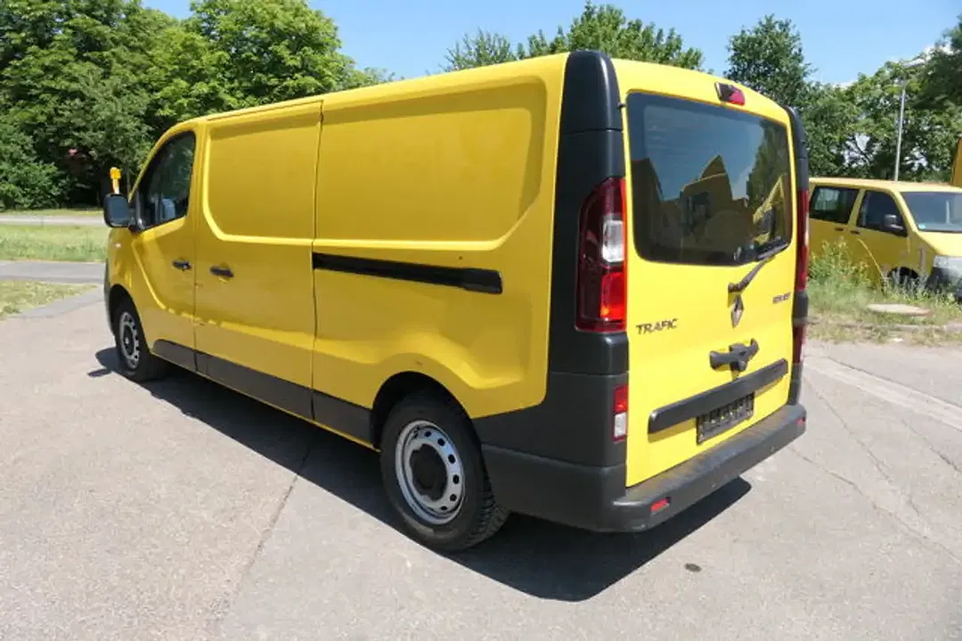 Renault Trafic - Thumbnail 4