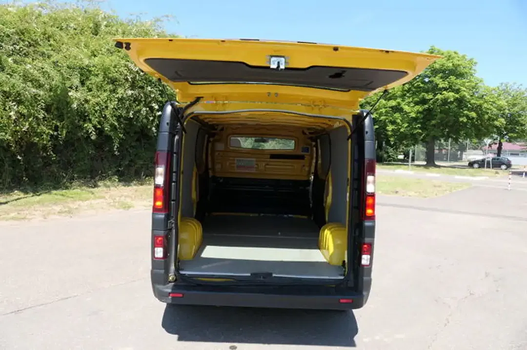 Renault Trafic - Thumbnail 5
