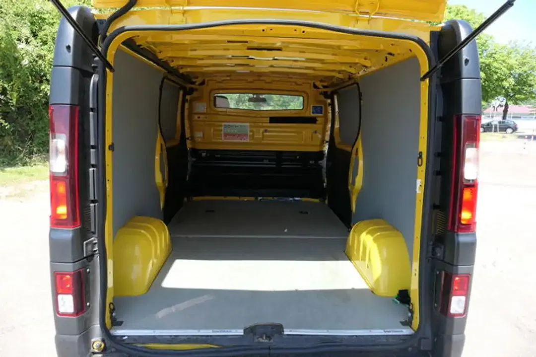 Renault Trafic - Thumbnail 6