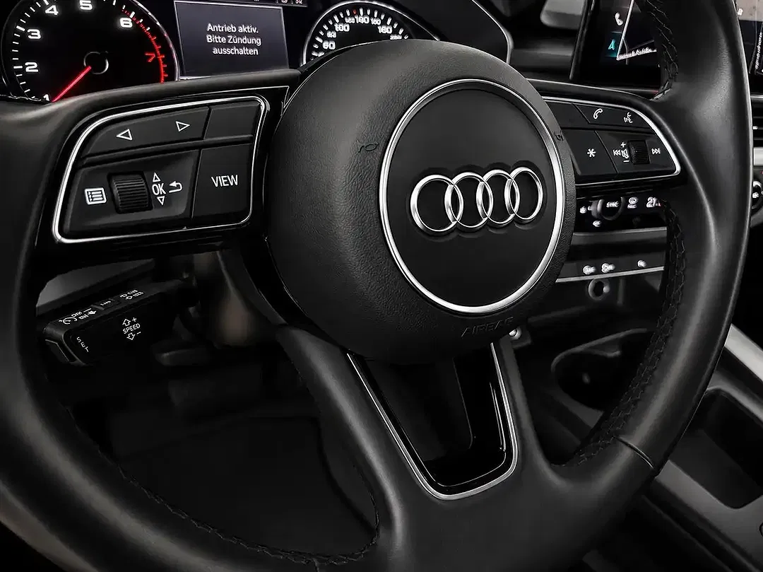Audi A4 - Thumbnail 7