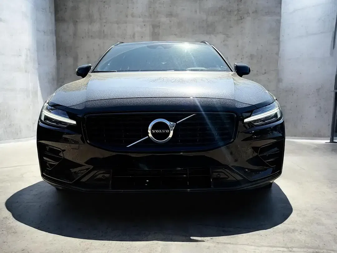 Volvo V60 - Thumbnail 2