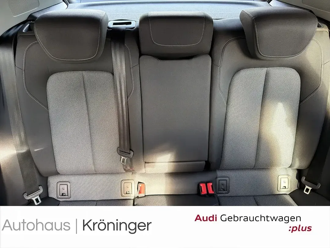 Audi Q2 - Thumbnail 10