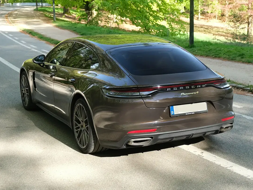 Porsche Panamera - Thumbnail 7