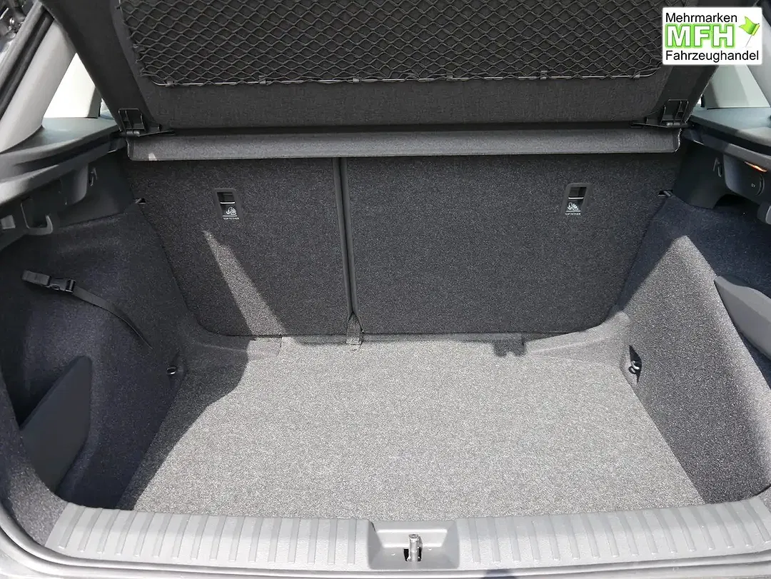 Skoda Kamiq - Thumbnail 6