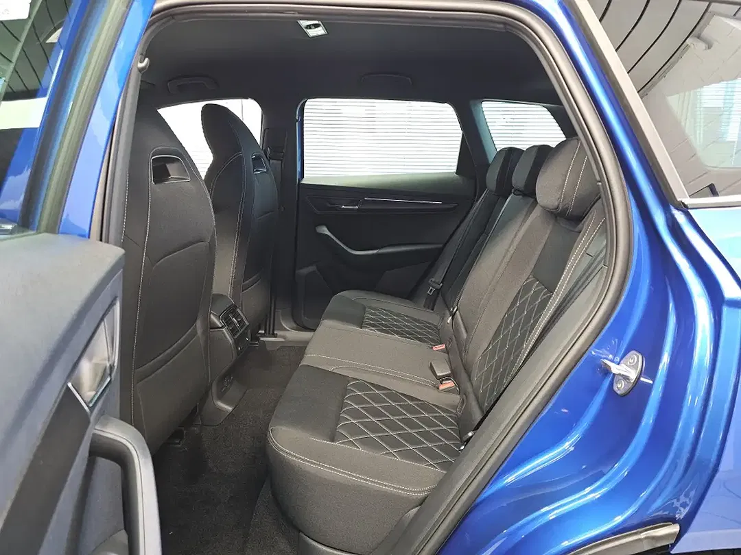 Skoda Karoq - Thumbnail 10