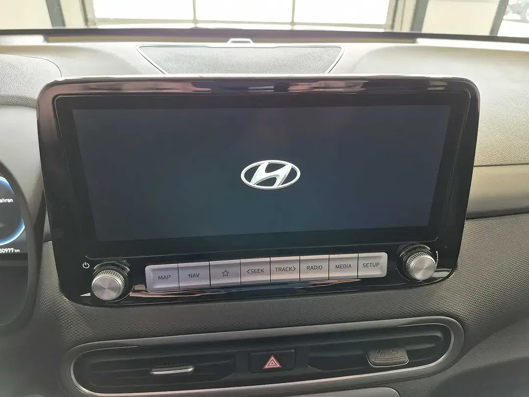 Hyundai KONA - Thumbnail 11