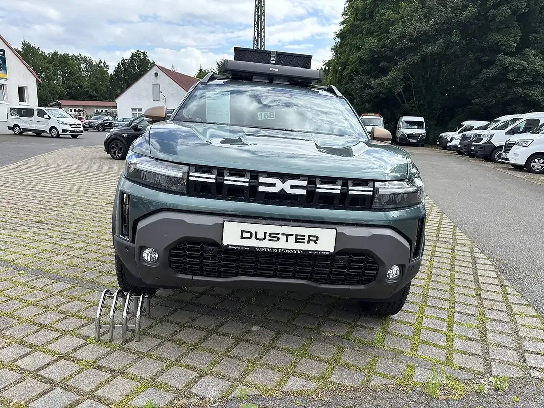 Dacia Duster - Thumbnail 2