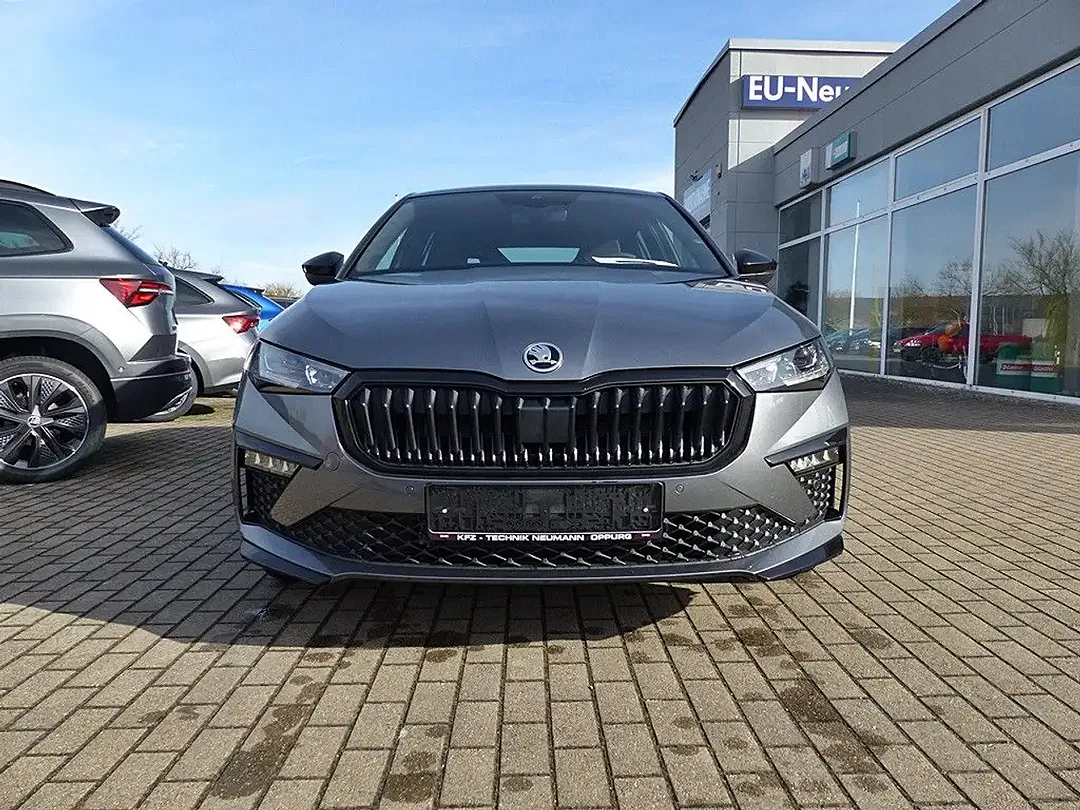 Skoda Scala - Thumbnail 2