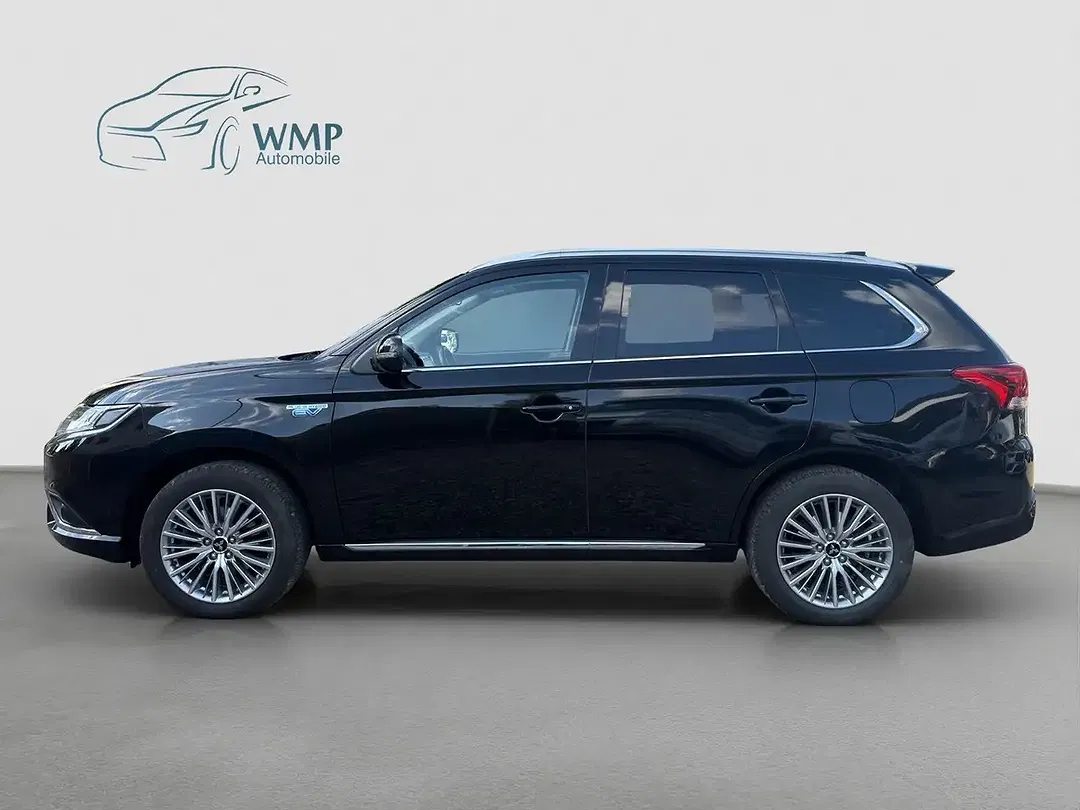 Mitsubishi Outlander - Thumbnail 9