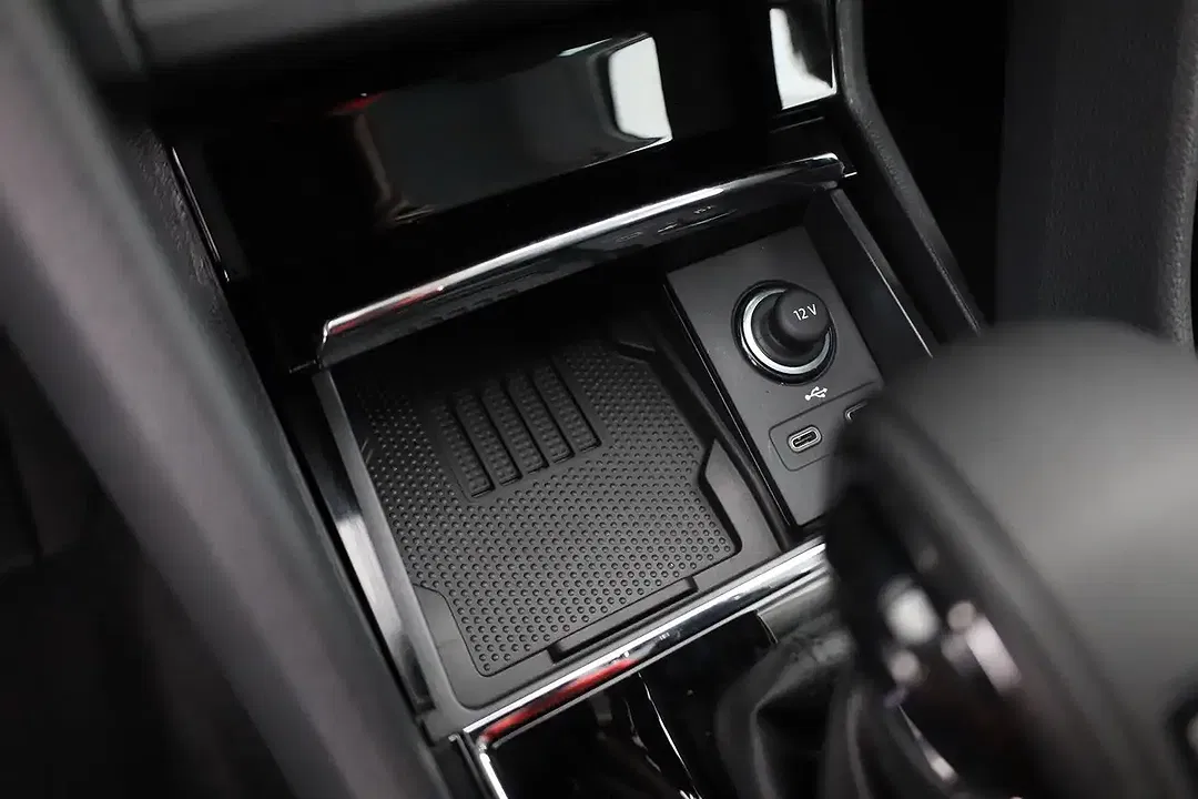 Skoda Karoq - Thumbnail 13