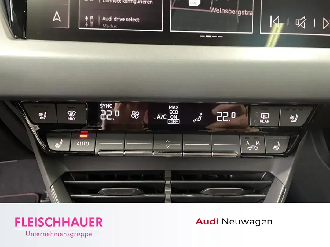 Audi e-tron - Thumbnail 13