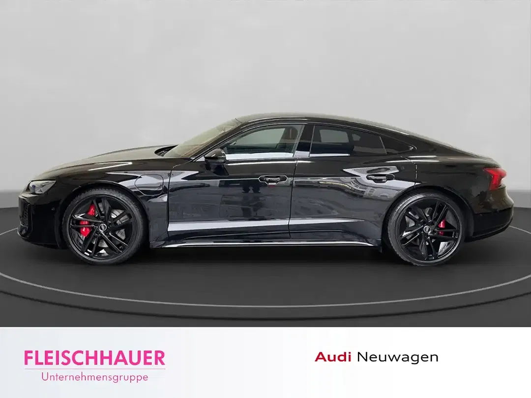 Audi e-tron - Thumbnail 3