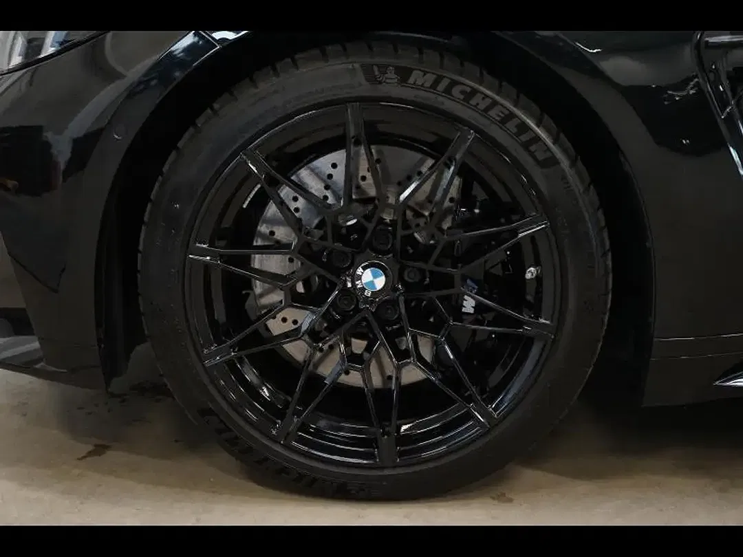 BMW M3 - Thumbnail 9