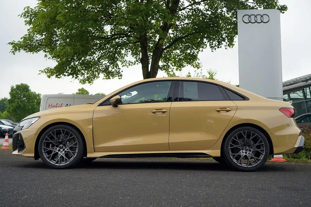 Audi RS3 - Thumbnail 5
