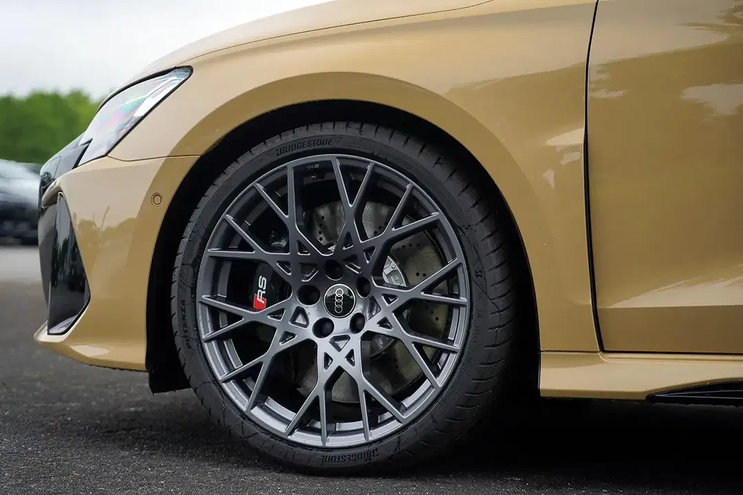 Audi RS3 - Thumbnail 6