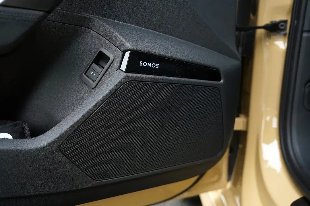 Audi RS3 - Thumbnail 9