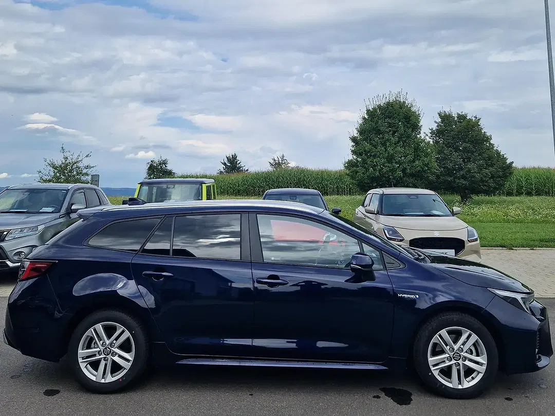 Suzuki Swace - Thumbnail 9