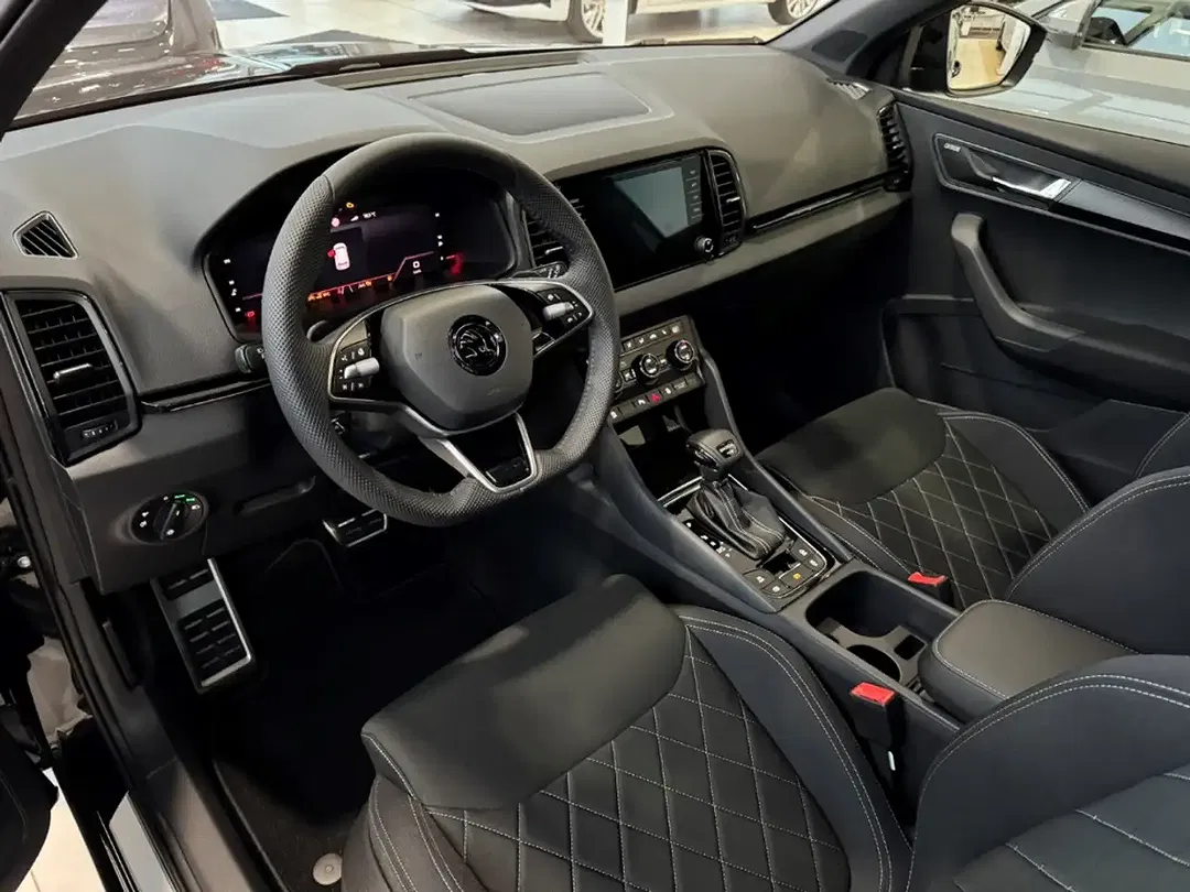 Skoda Karoq - Thumbnail 7