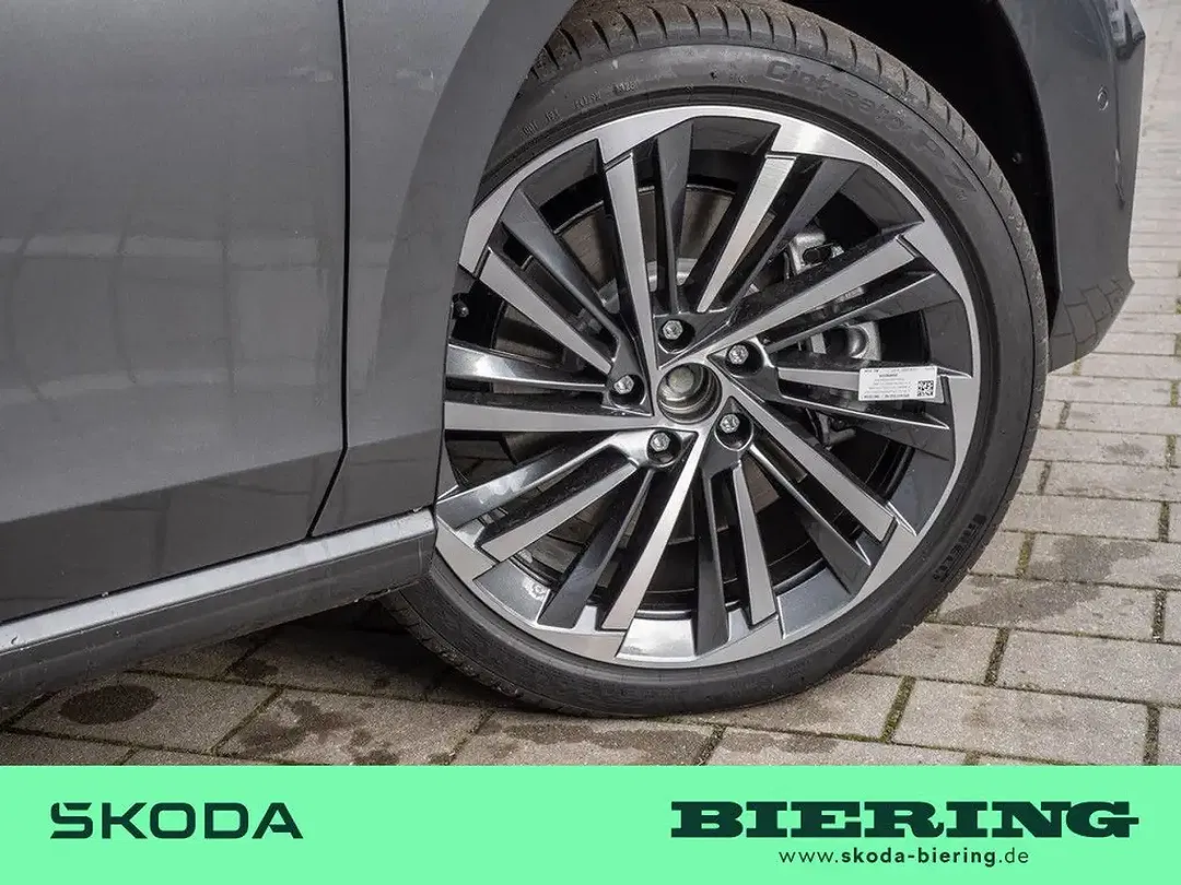 Skoda Superb - Thumbnail 5