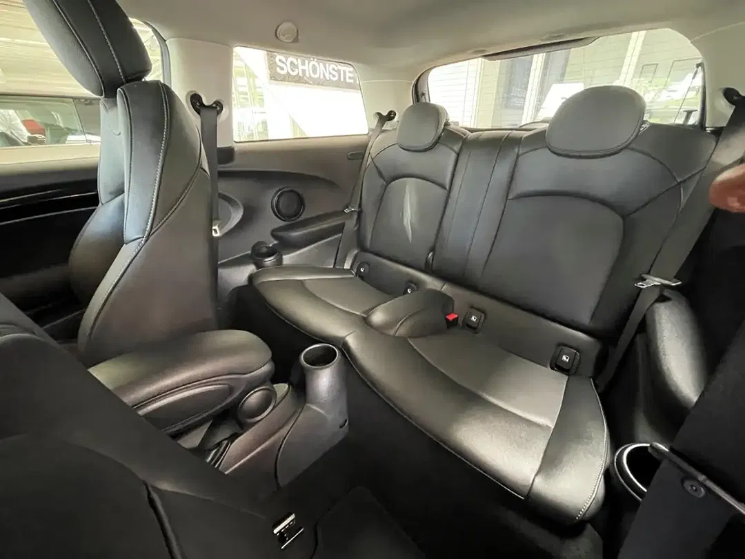 MINI Cooper - Thumbnail 12