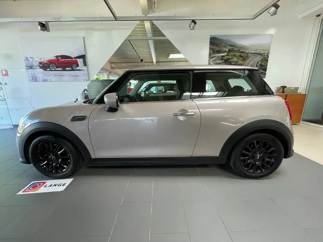 MINI Cooper - Thumbnail 3