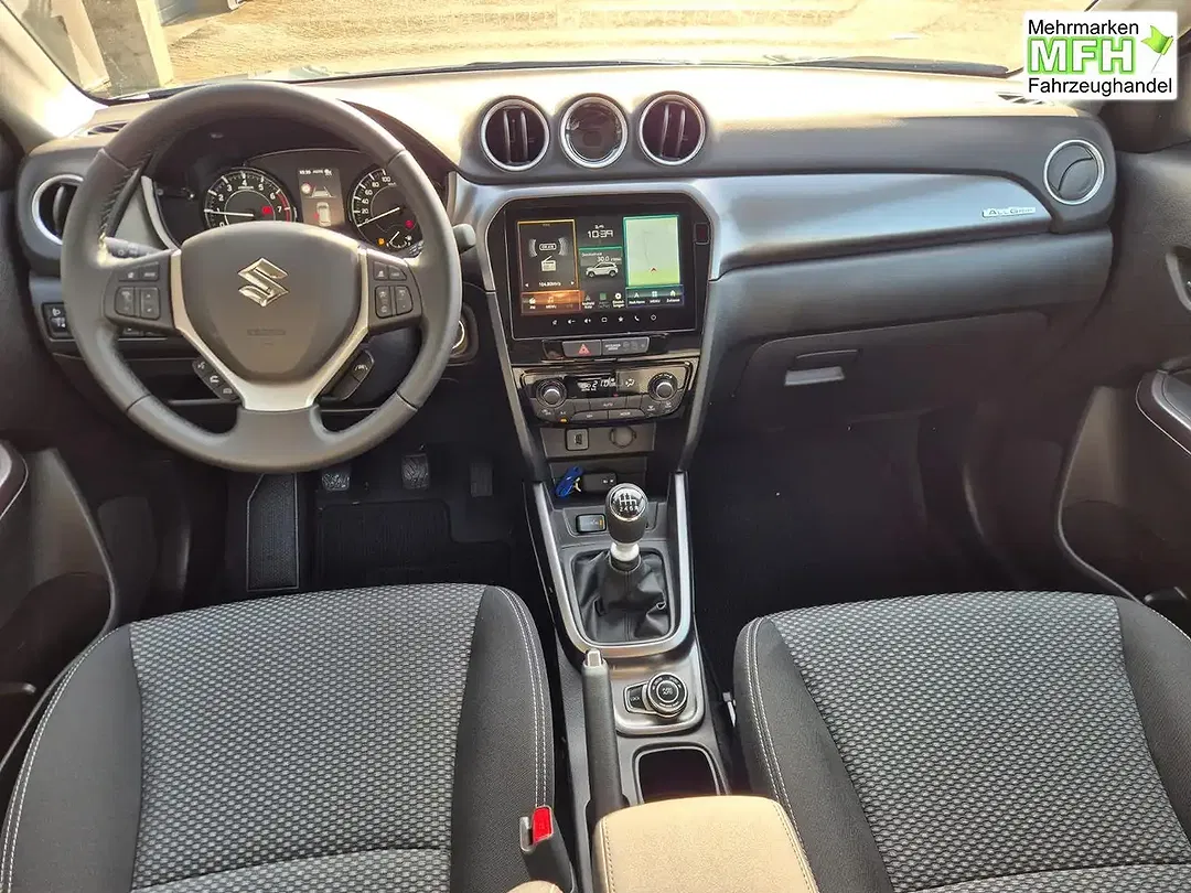 Suzuki Vitara - Thumbnail 11