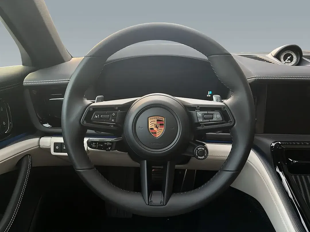 Porsche Panamera - Thumbnail 10
