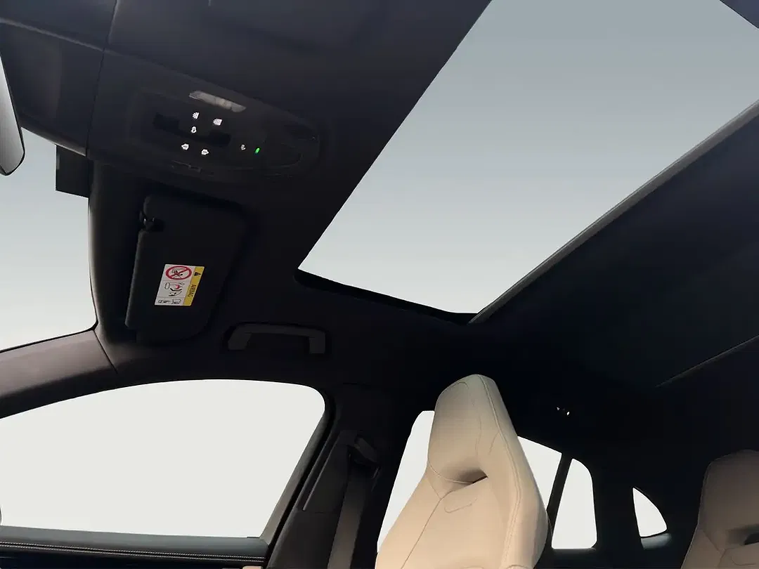 Porsche Panamera - Thumbnail 12