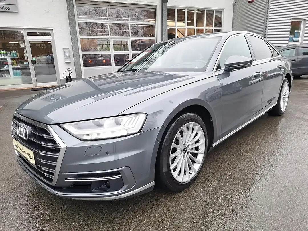 Audi A8 - Thumbnail 4