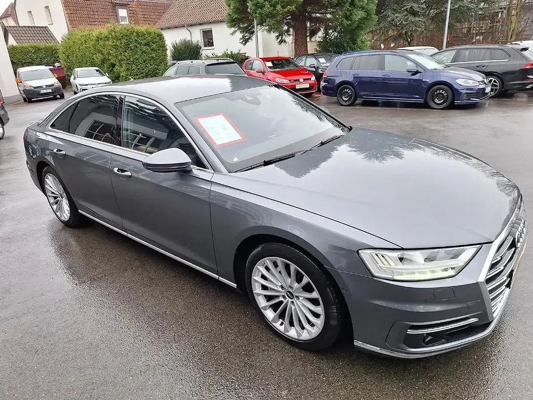 Audi A8 - Thumbnail 9