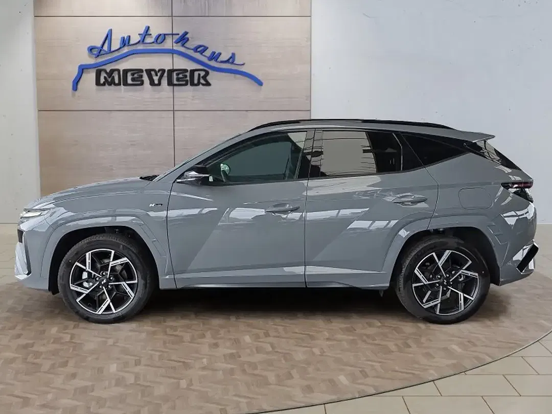 Hyundai TUCSON - Thumbnail 2