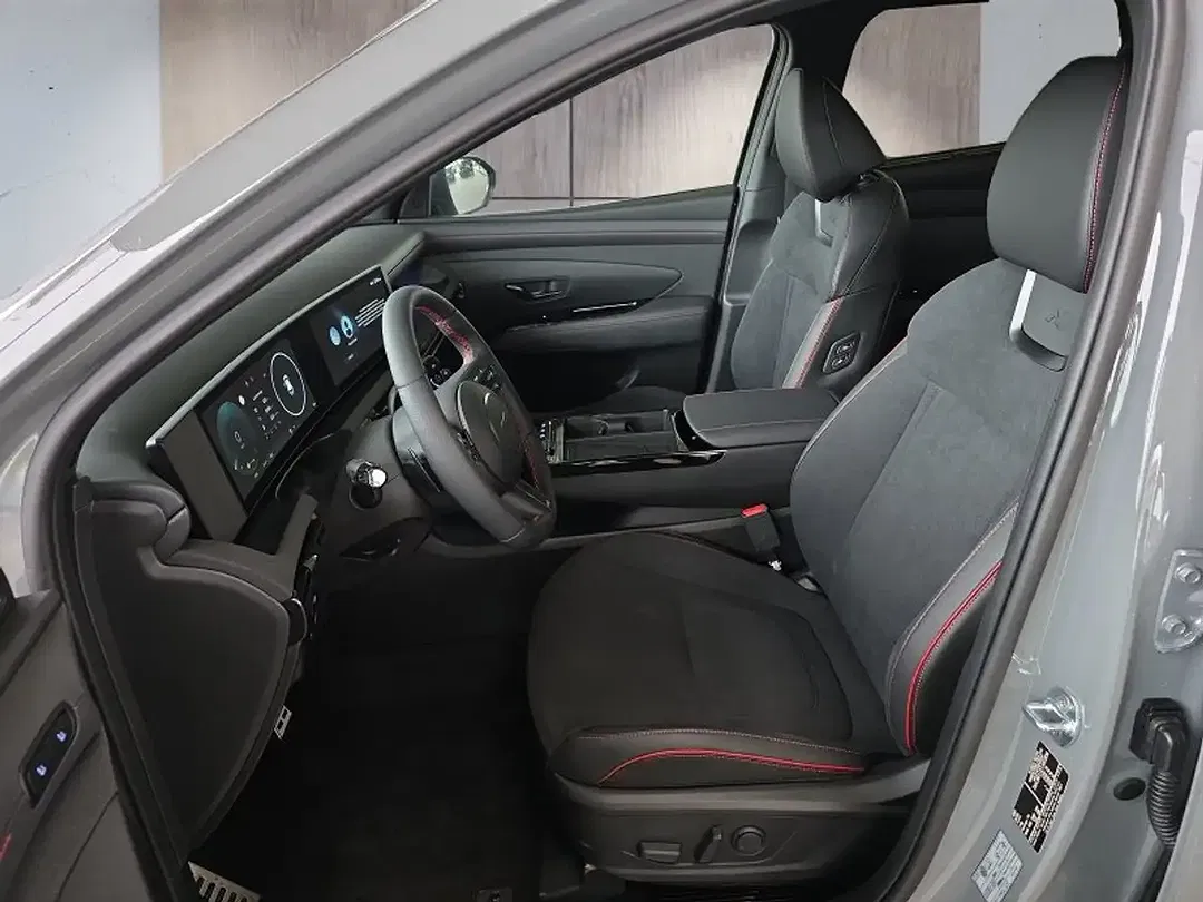 Hyundai TUCSON - Thumbnail 9