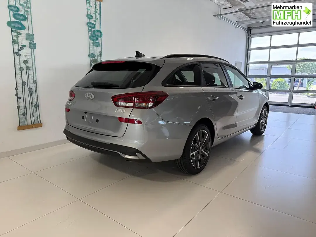 Hyundai i30 - Thumbnail 5