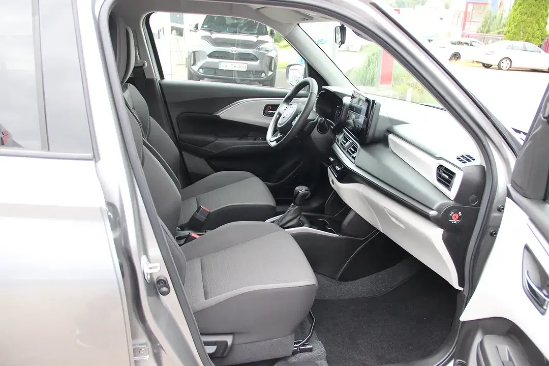 Suzuki Swift - Thumbnail 6
