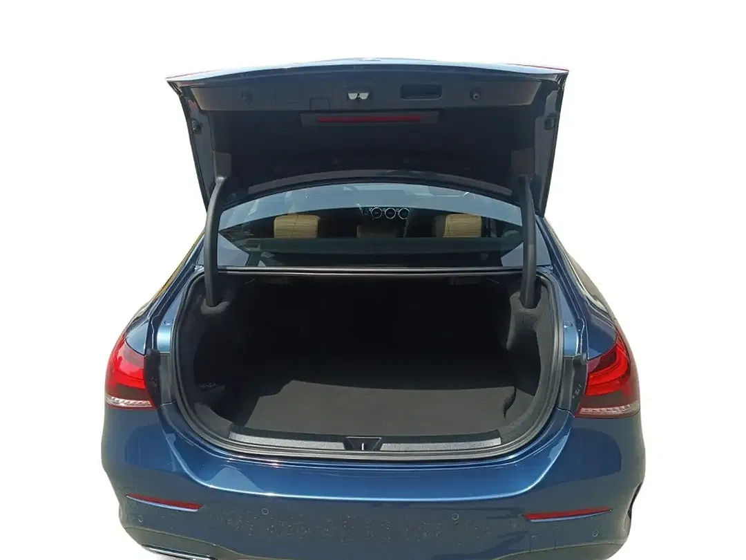 Mercedes-Benz A 250 - Thumbnail 10