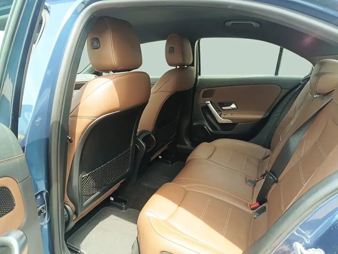 Mercedes-Benz A 250 - Thumbnail 14