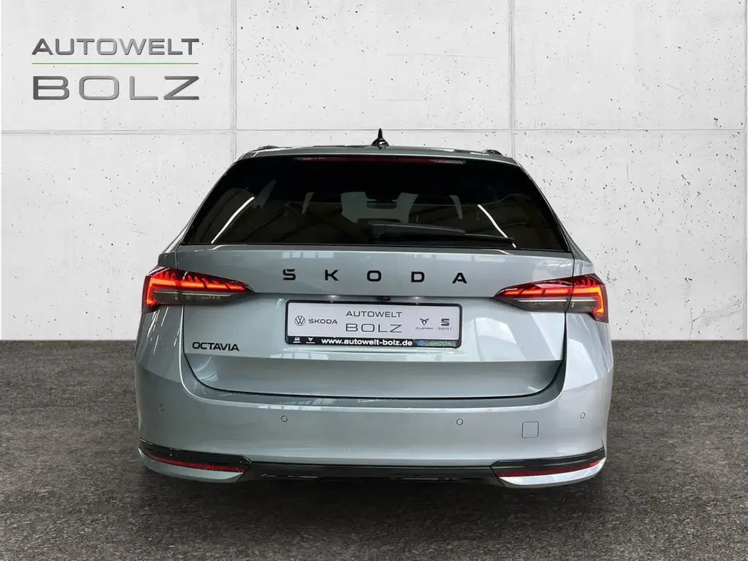 Skoda Octavia - Thumbnail 4