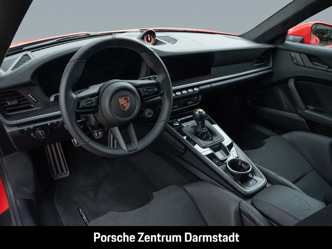Porsche 992 - Thumbnail 4