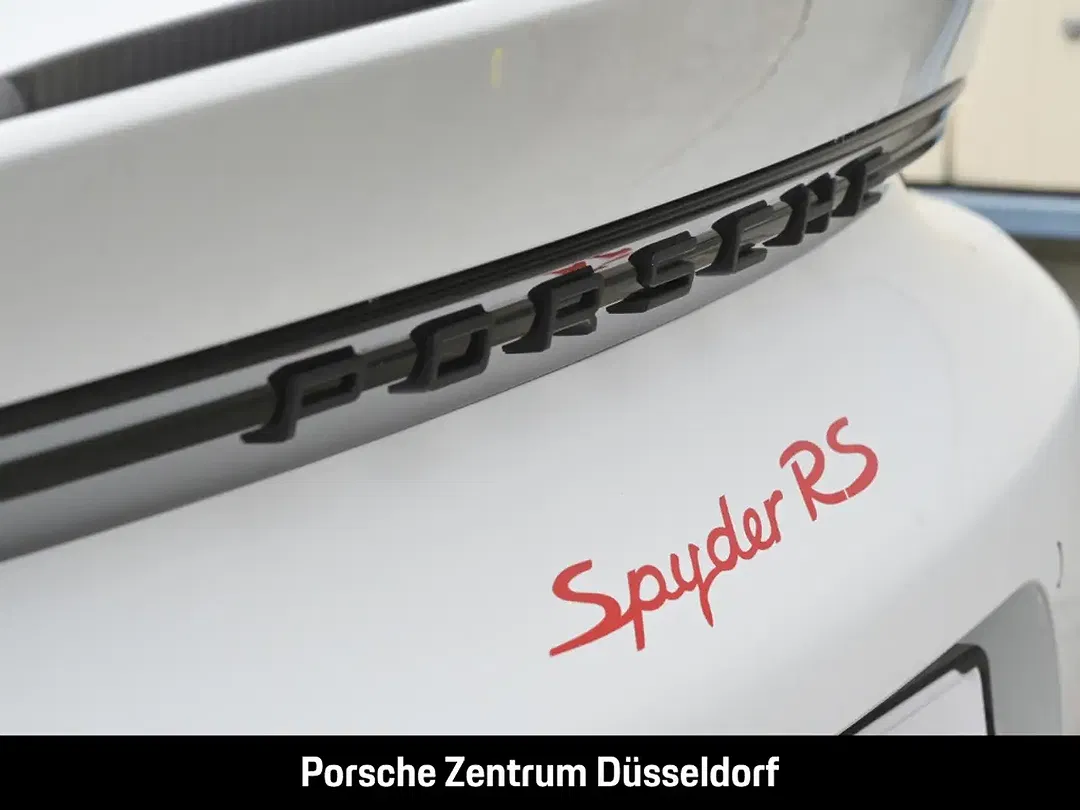 Porsche 718 Spyder - Thumbnail 11