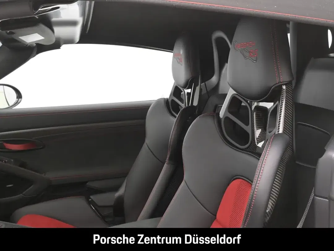 Porsche 718 Spyder - Thumbnail 15