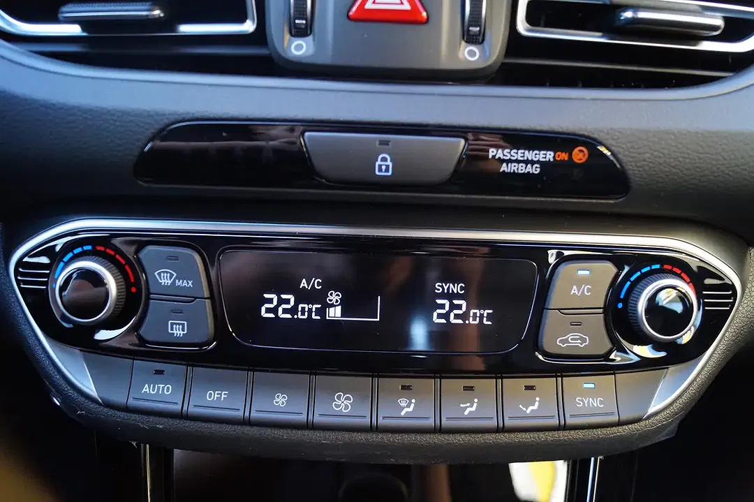 Hyundai i30 - Thumbnail 15