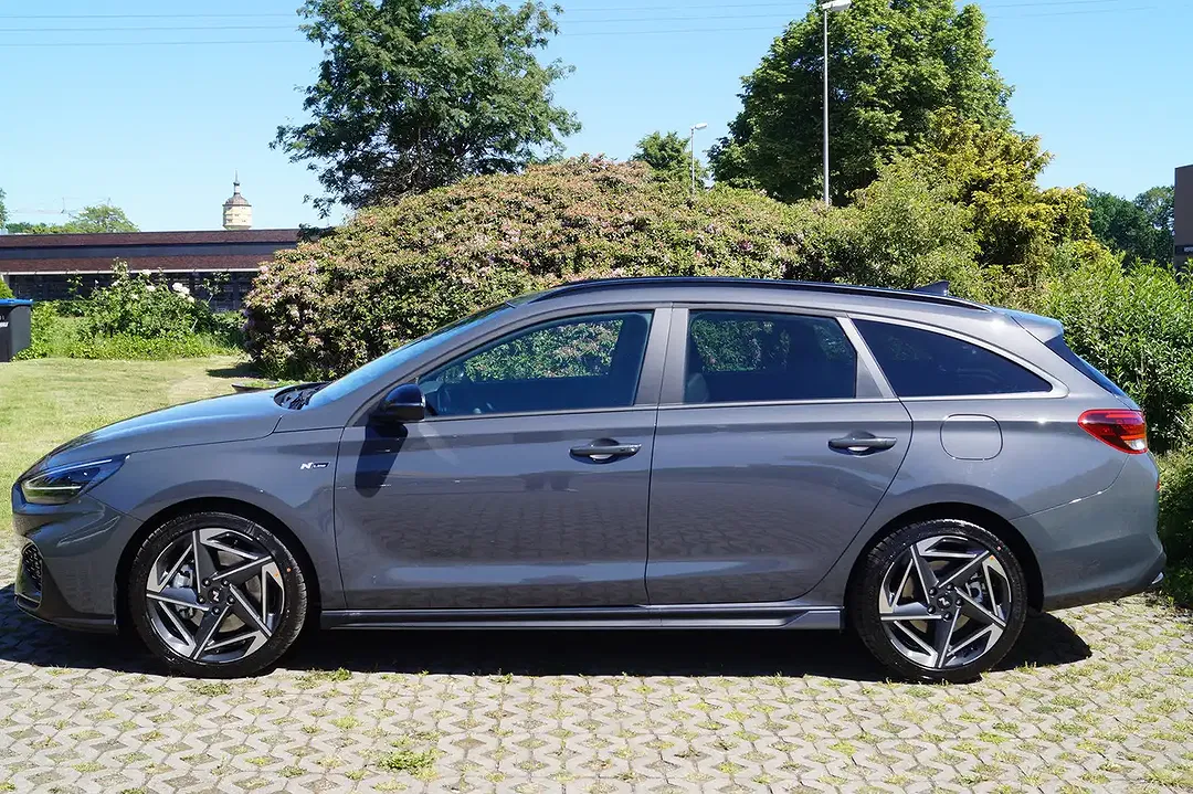 Hyundai i30 - Thumbnail 3